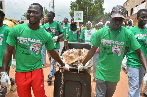 World Cleanup Day: A trip around the world in photos